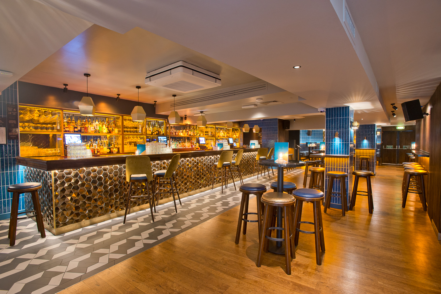 Be At One Shoe Lane bar: Ideal private venue for corporate receptions and networking events.