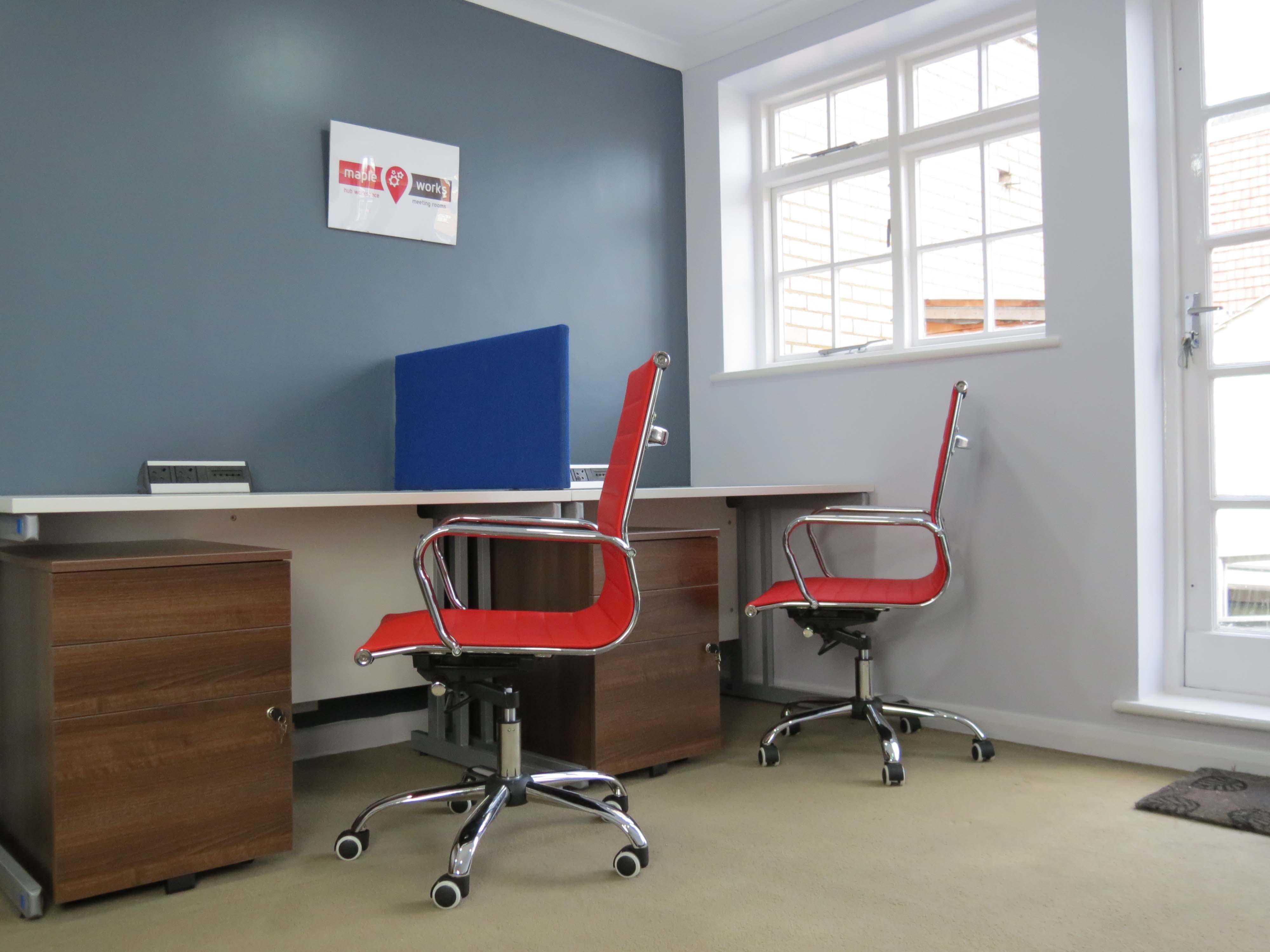 Shared Workspace - Sky room 7 desks.jpg