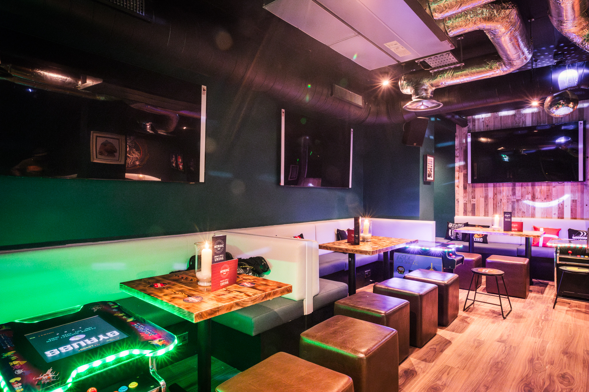 Whole Venue - kxqi11ygq3h.jpg