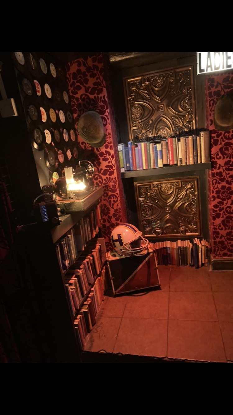 Whole Venue - qonxnz3oyxl.jpeg