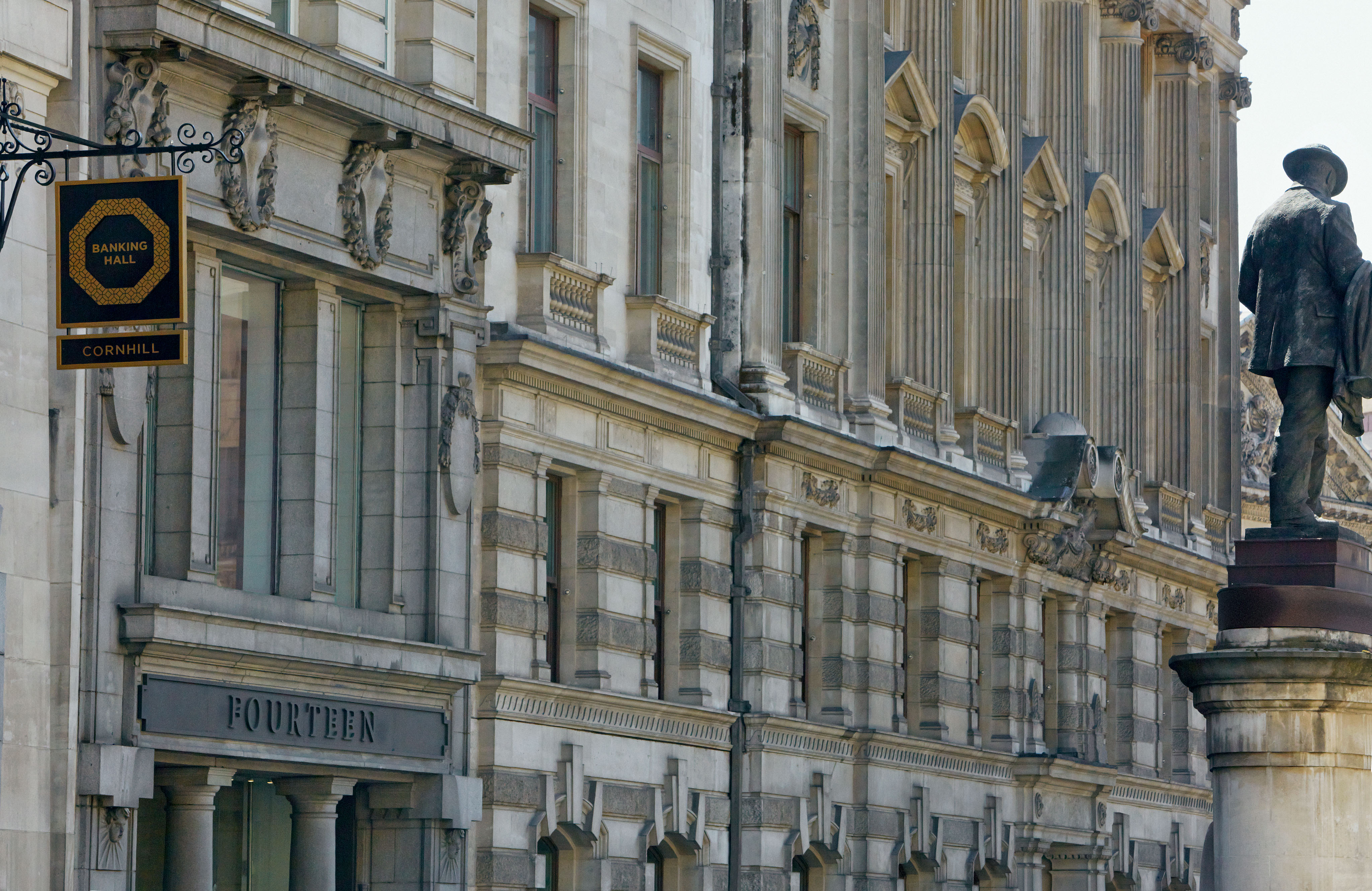 Main Hall and Counting Room - 3wxqbopt44y.jpg