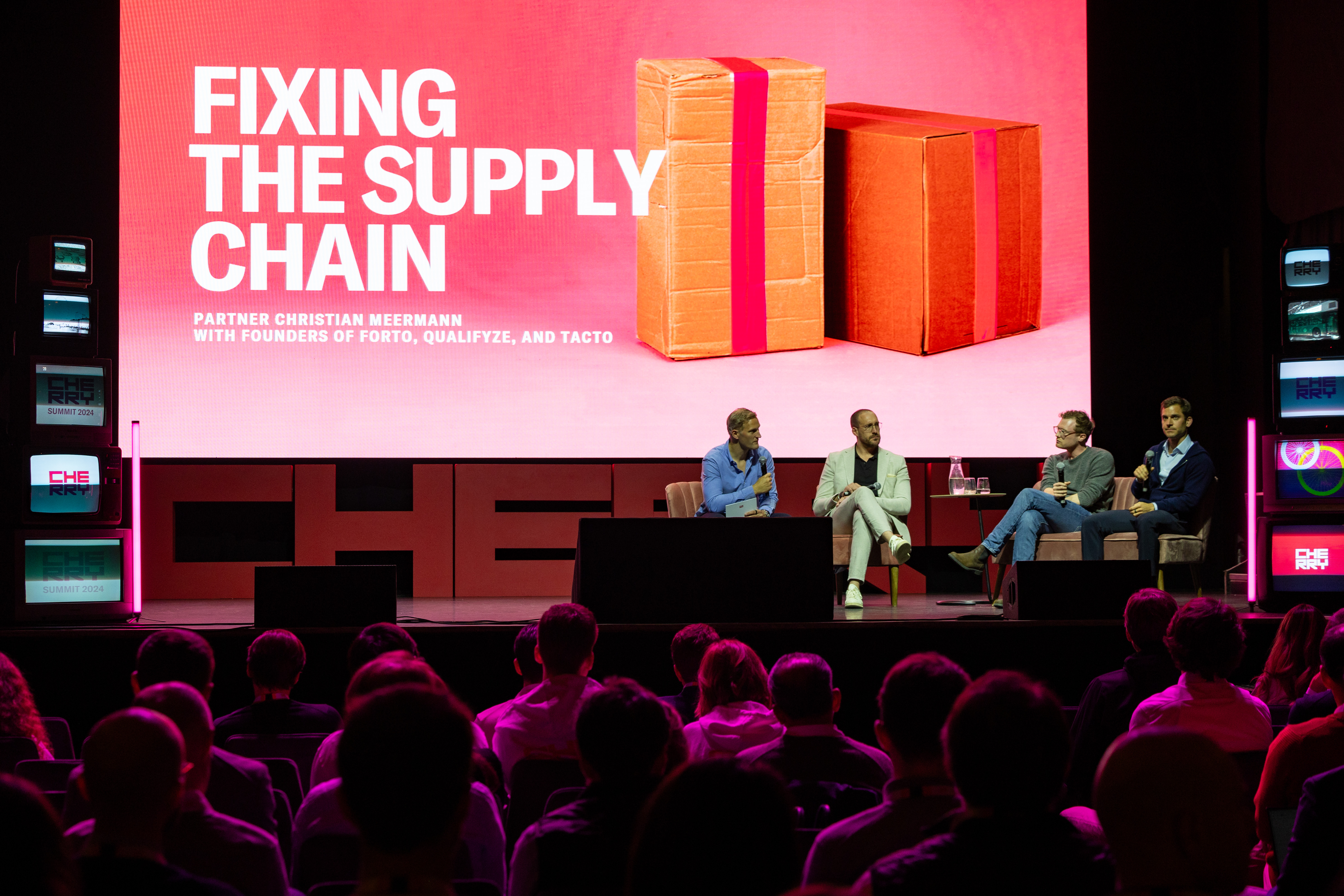 Entire Venue - c53b2eb3-0fd6-4813-859b-8c85f3bcdfcd.jpg