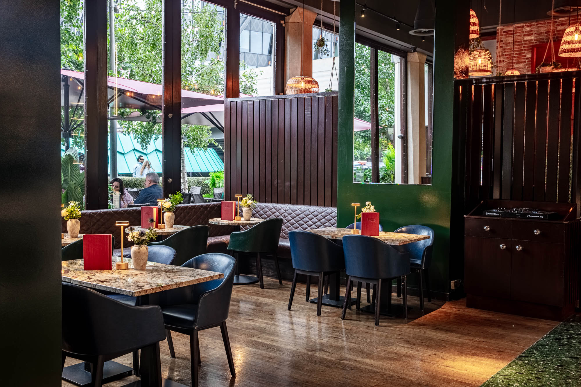 Semi-private bar area at Smith's Bar & Grill, ideal for intimate meetings and events.