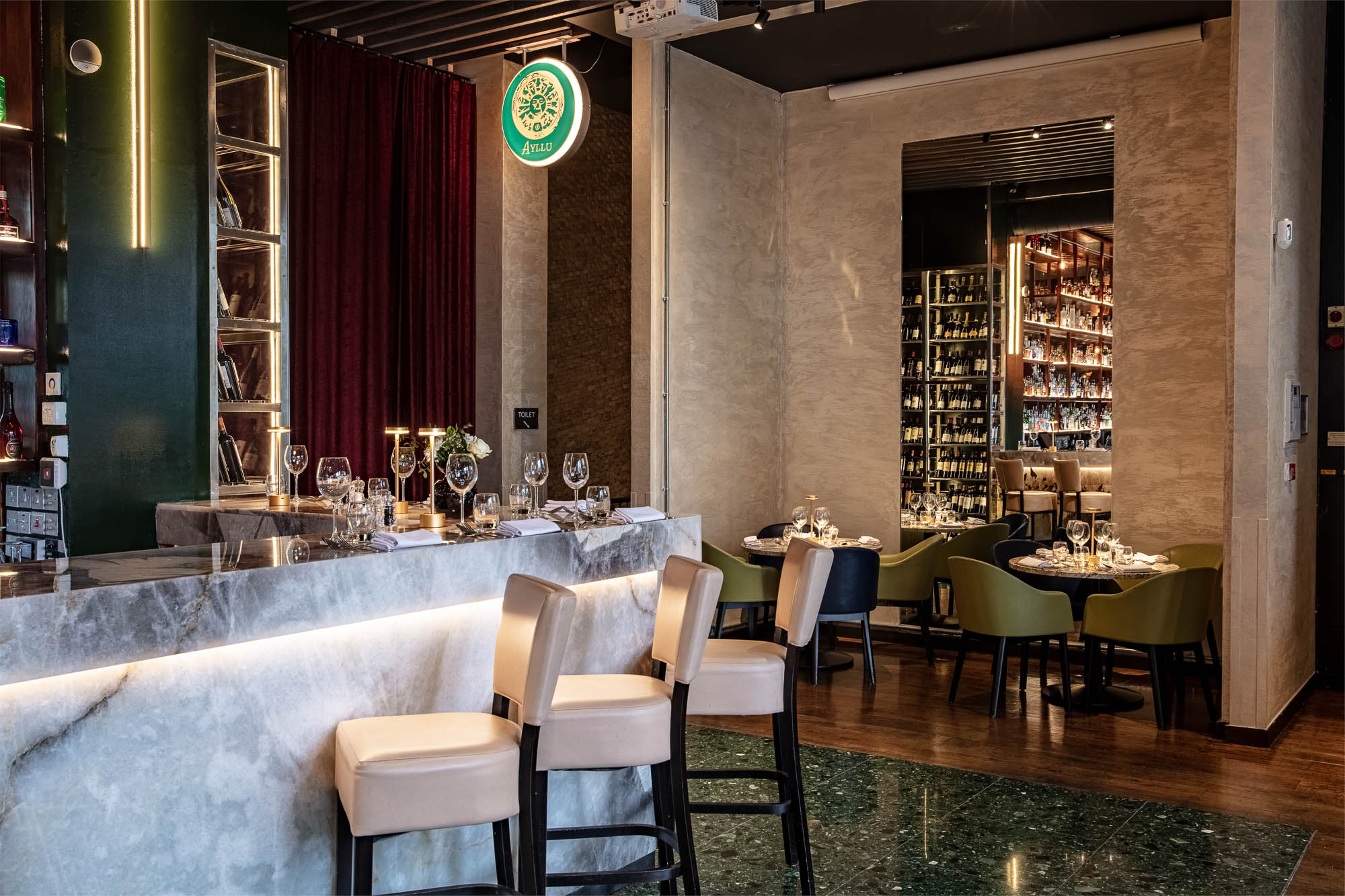 Semi-Private Bar Area - kxnlulkvttf.jpg