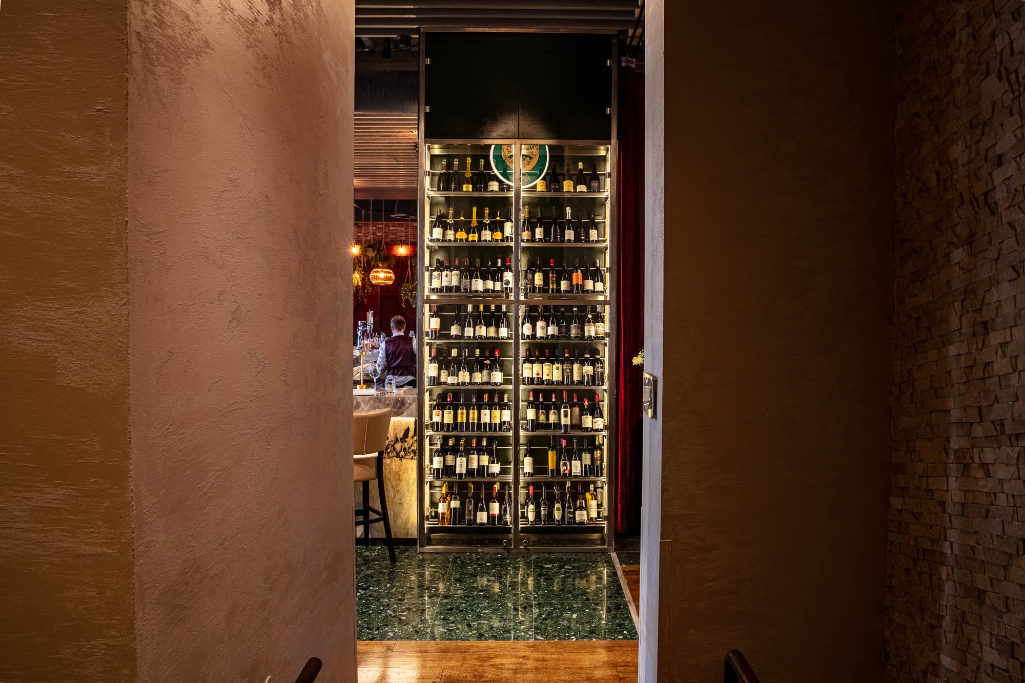 Semi-Private Bar Area - nljbh25yoy2.jpg