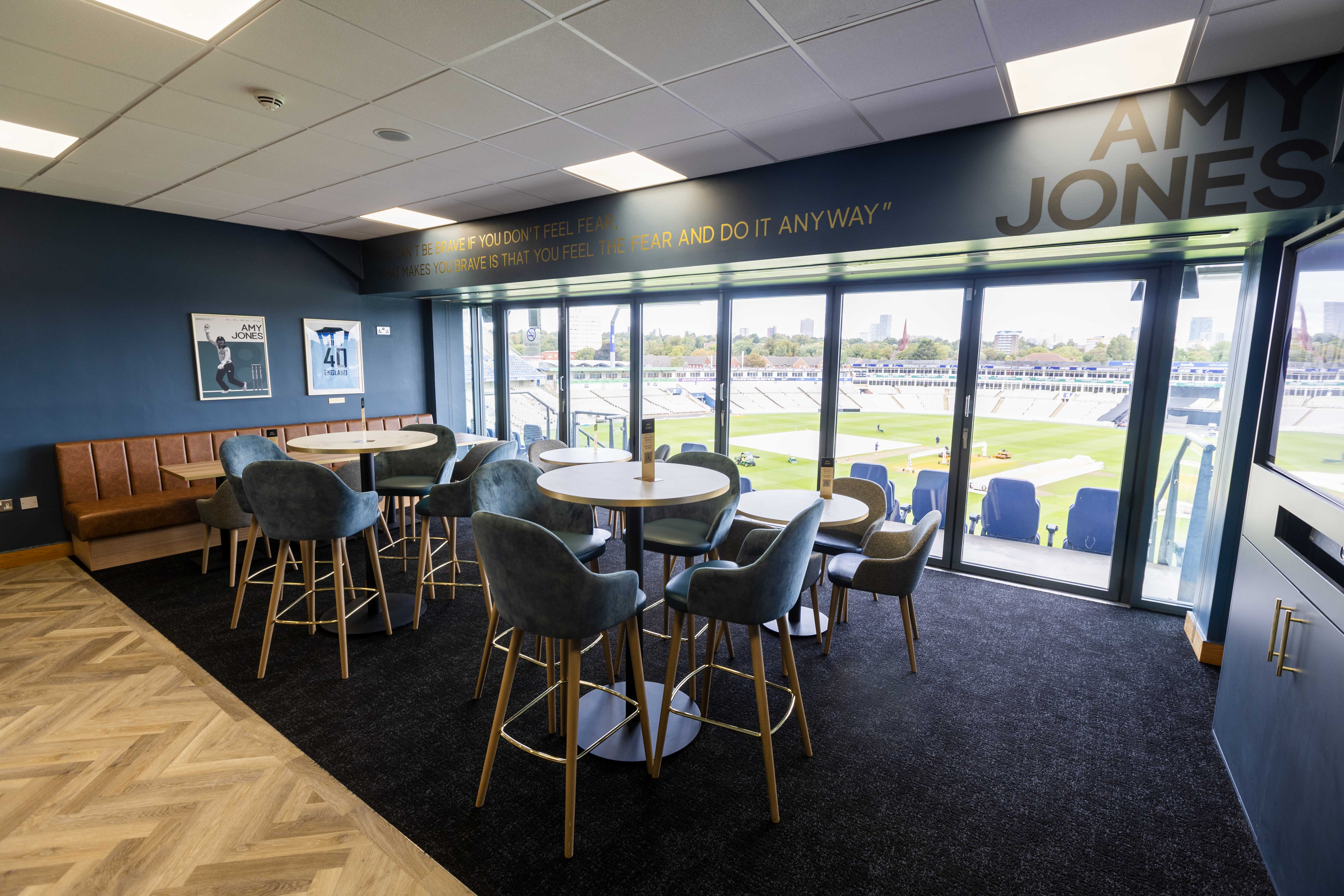 Executive Boxes - 531bb664-7030-4f31-9050-72bfaa65a21a.jpg