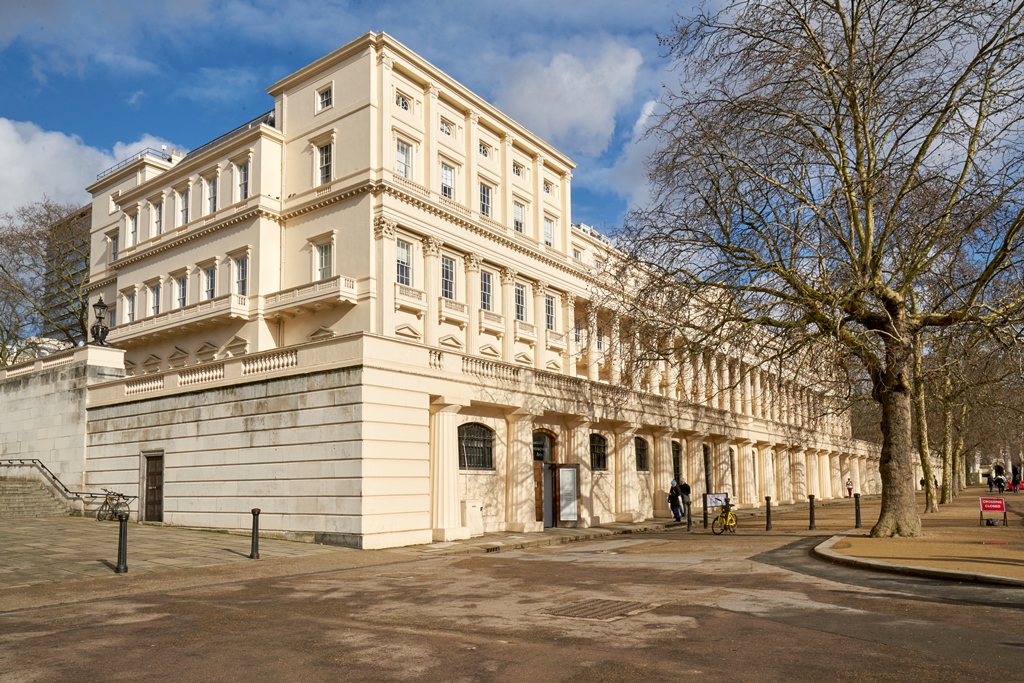 Elegant ICA Theatre venue, classic architecture for upscale events, ideal for weddings and conferences.