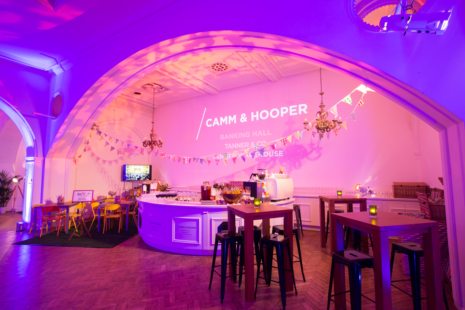 Galleries - jq04d3o53ns.jpg