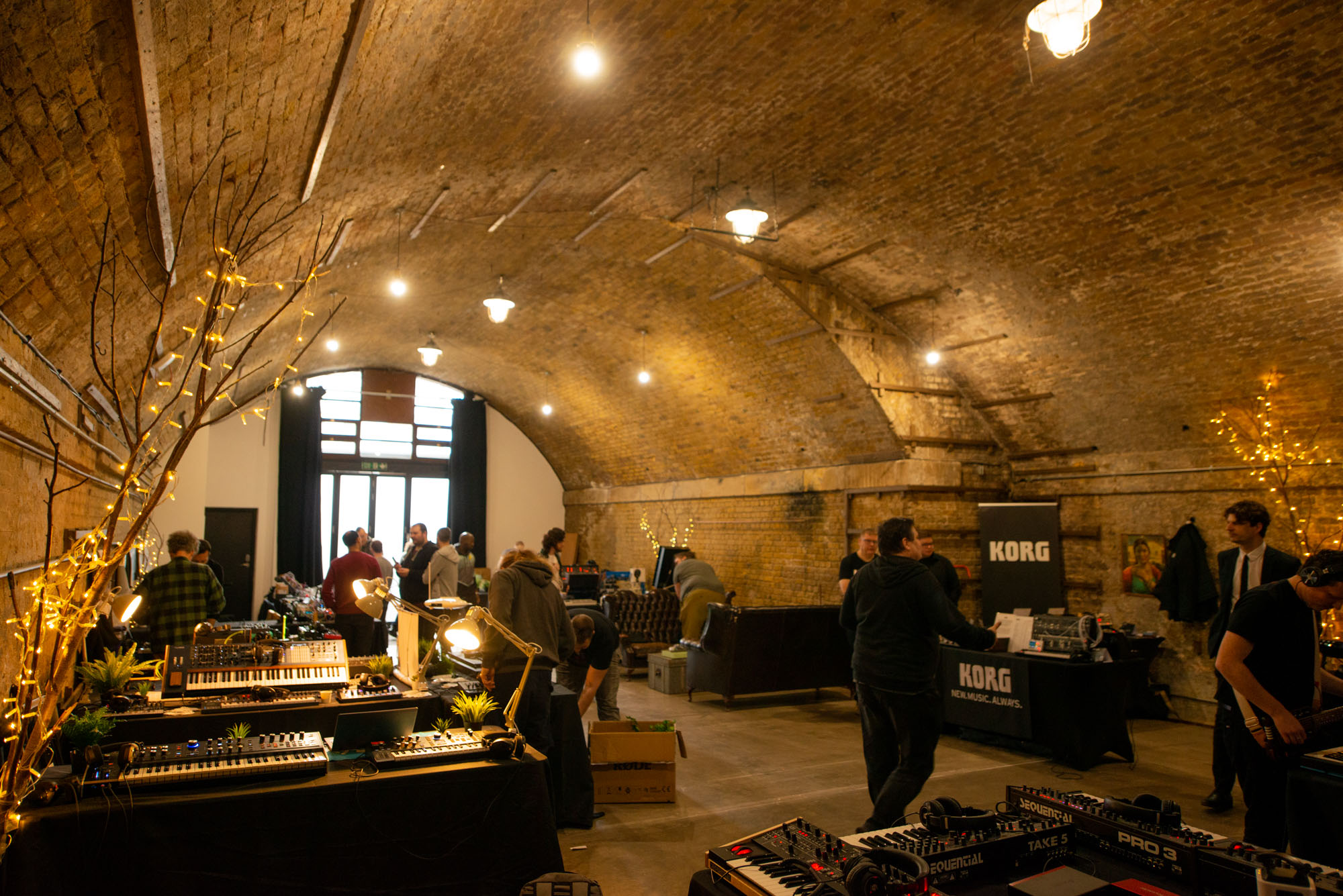 Studio 2 - d3zxscmvlnm.jpeg