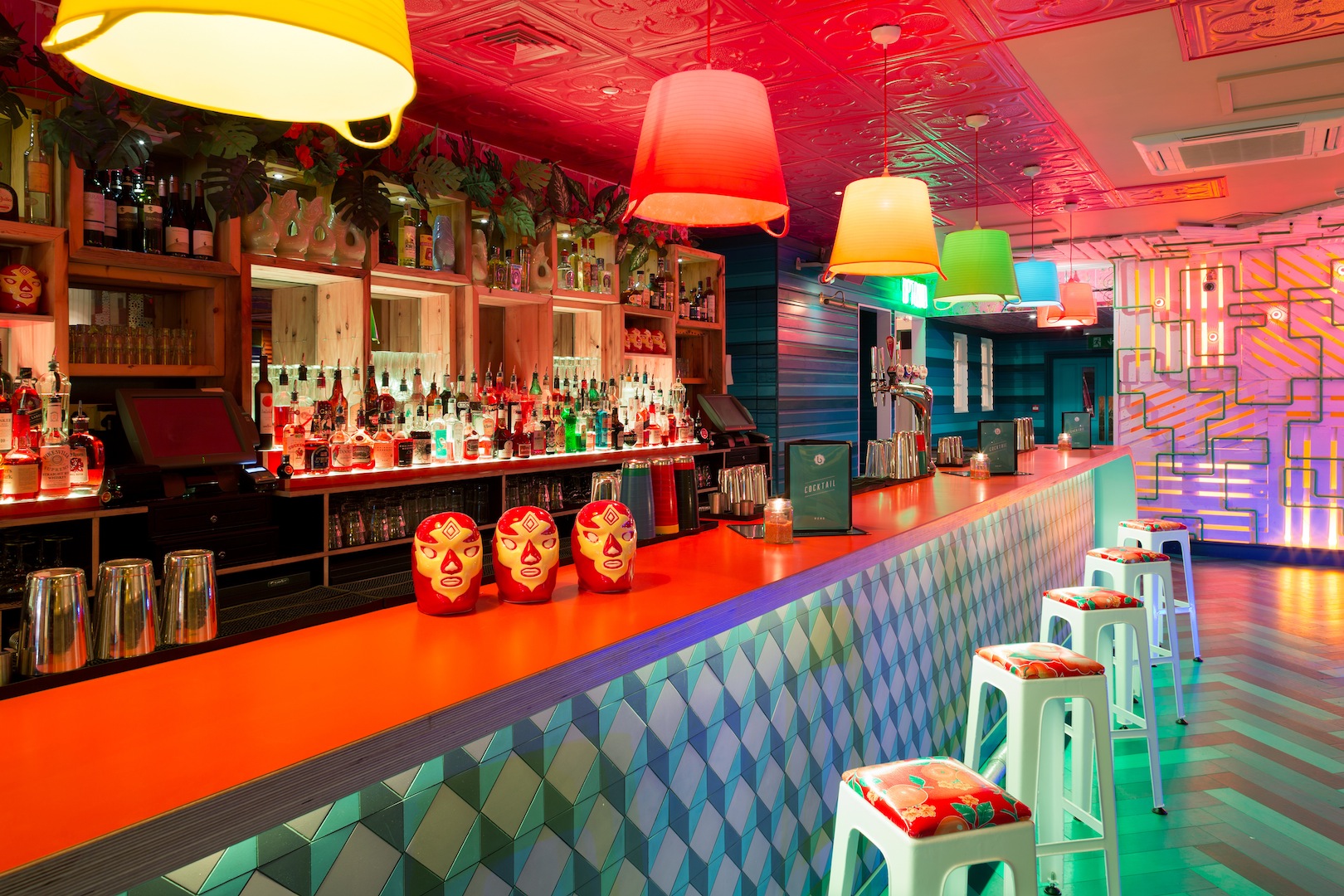 Vibrant bar venue in Shoreditch for networking events and cocktail receptions.