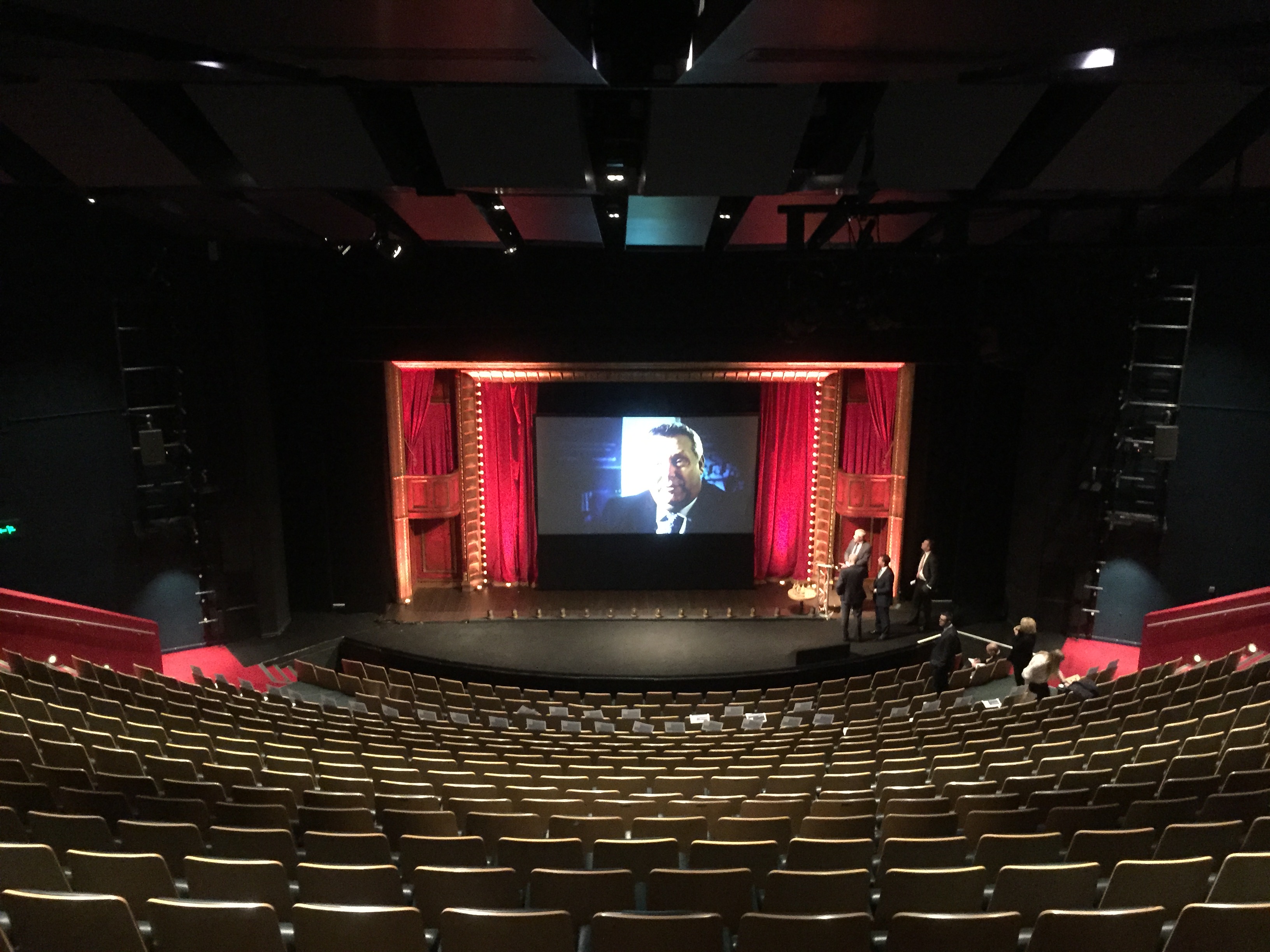 The House - emcz5jlup1v.jpg