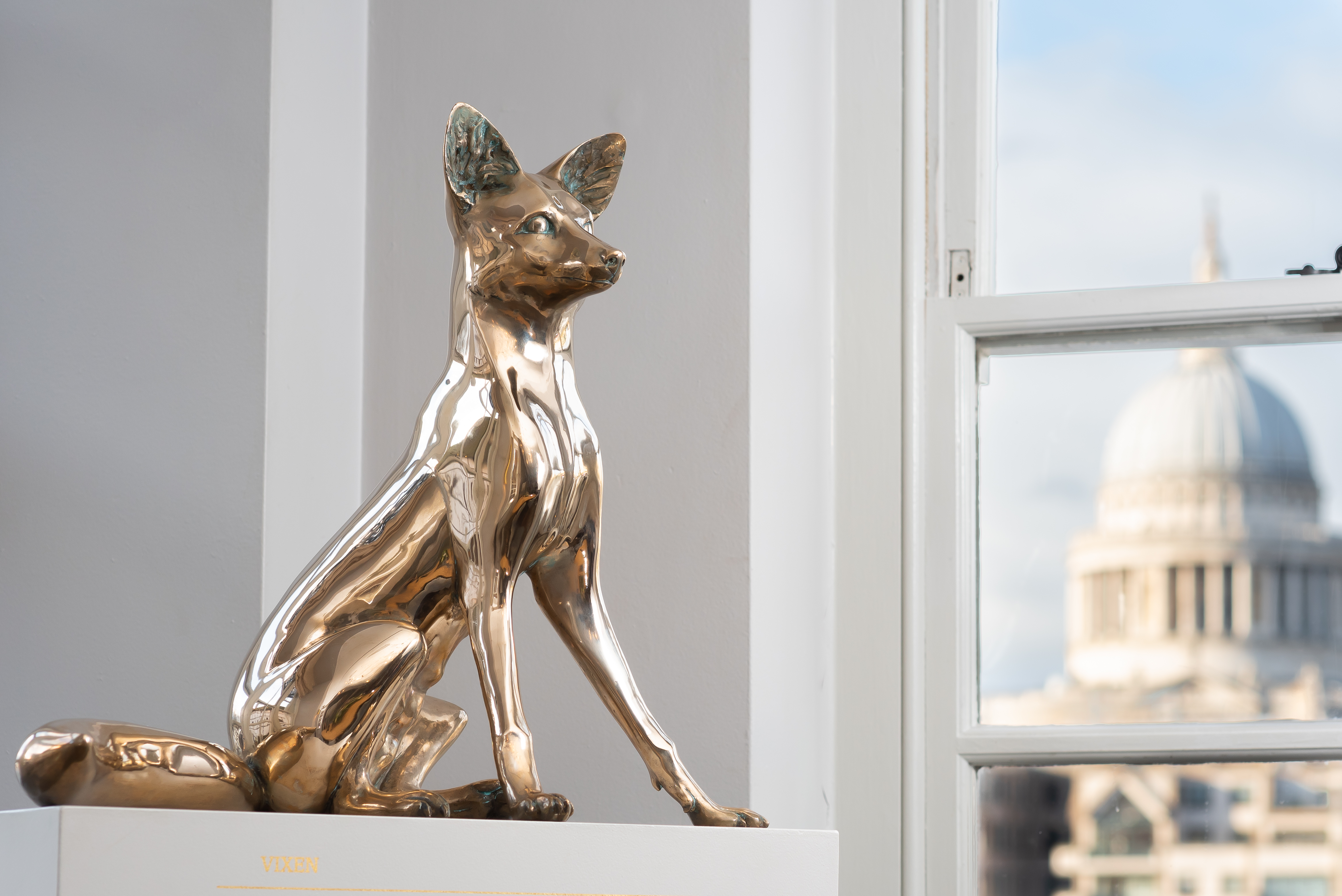 The Bull Room  - 0rkitu2u10h.jpg