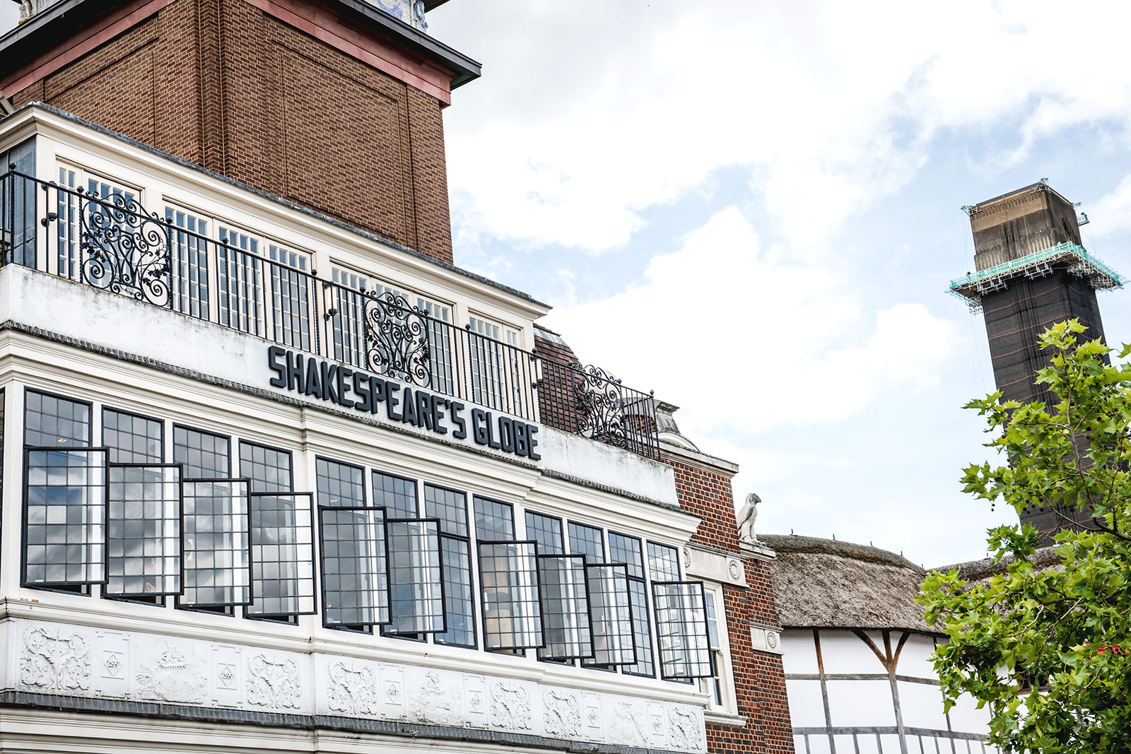 The Bull Room  - e4yfzmmcsrt.jpg