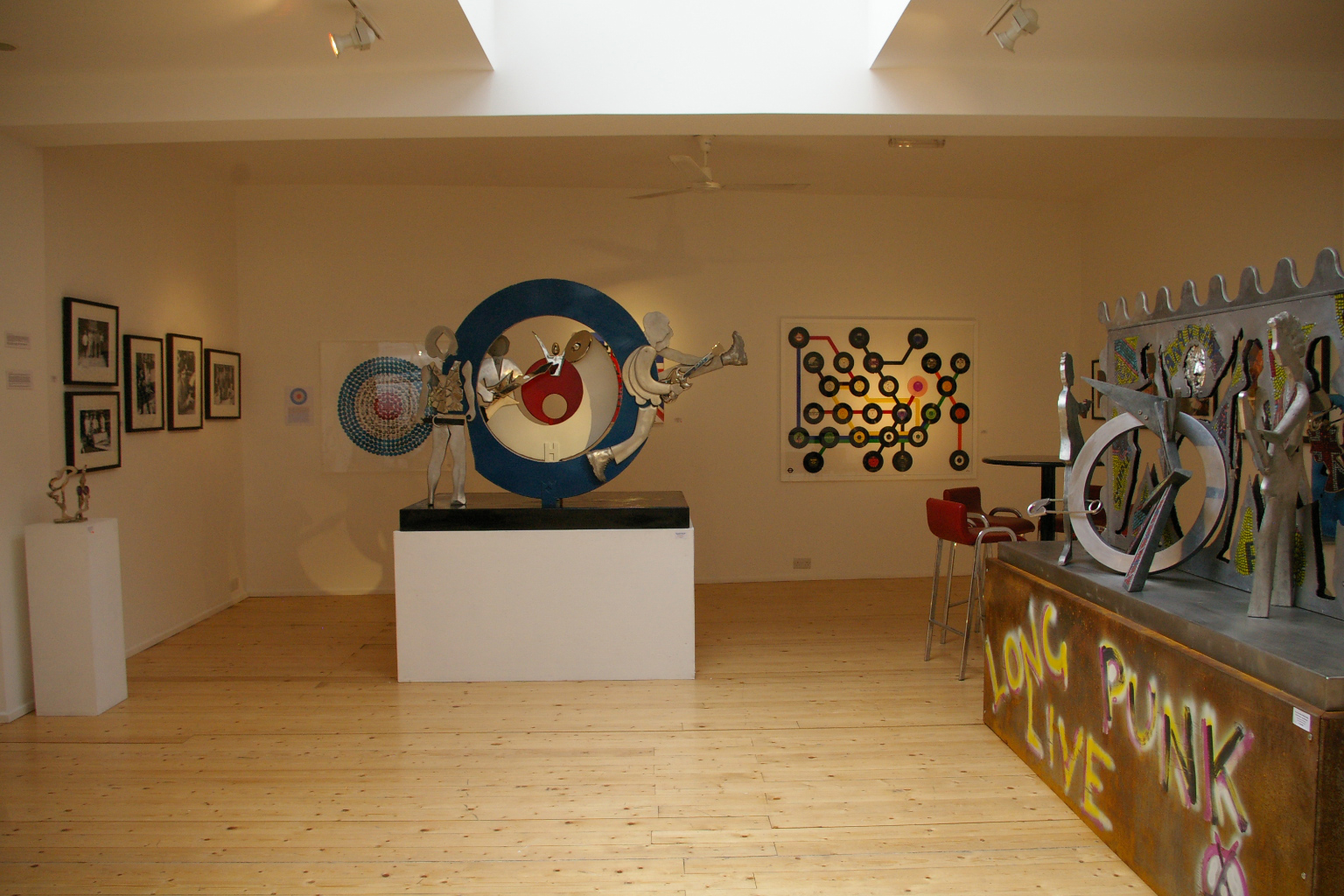 Entire Gallery - ls0iaqubhtd.jpg