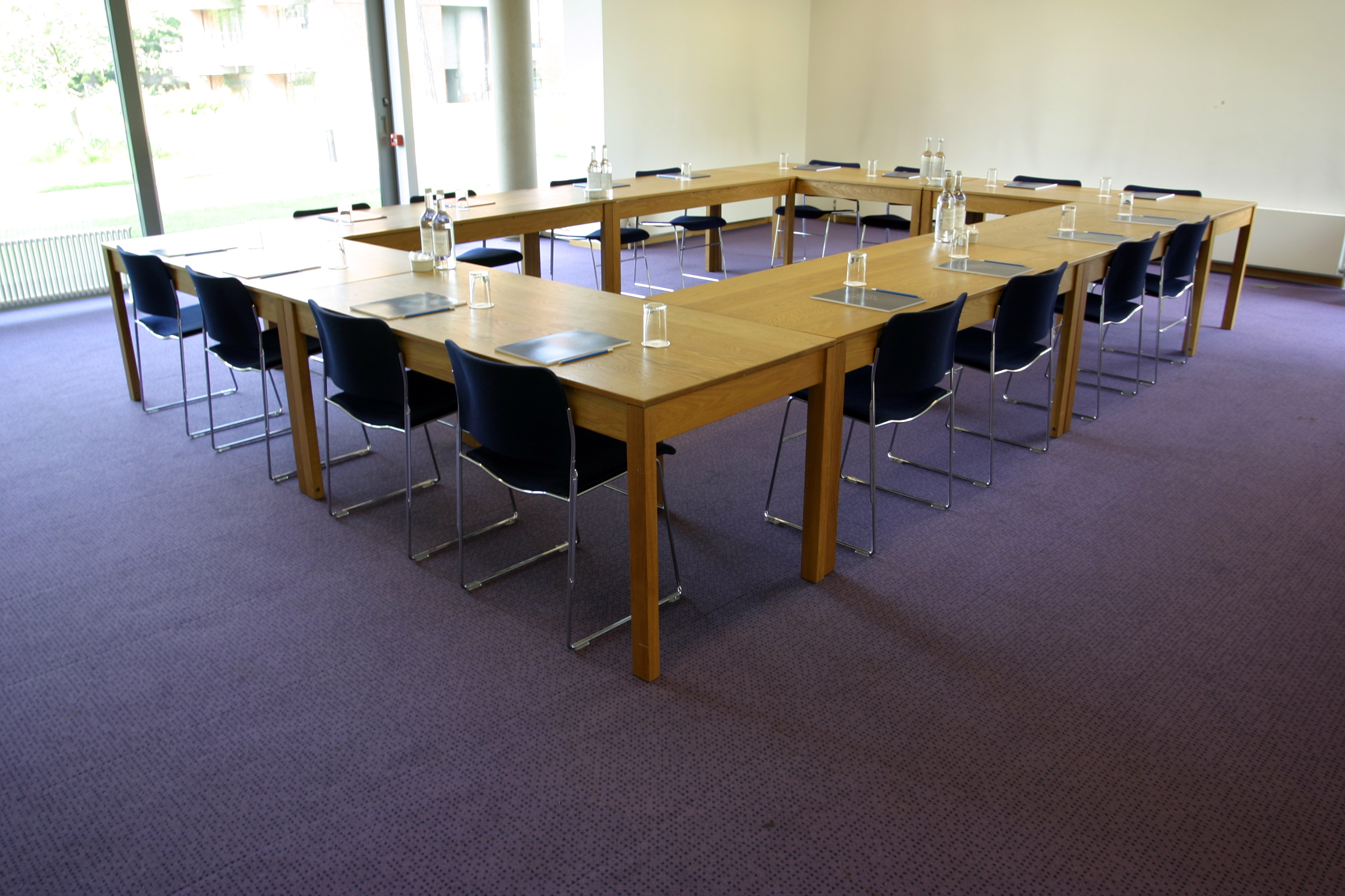 Maplethorpe Seminar Room at St Hugh's College, U-shaped setup for meetings and discussions.