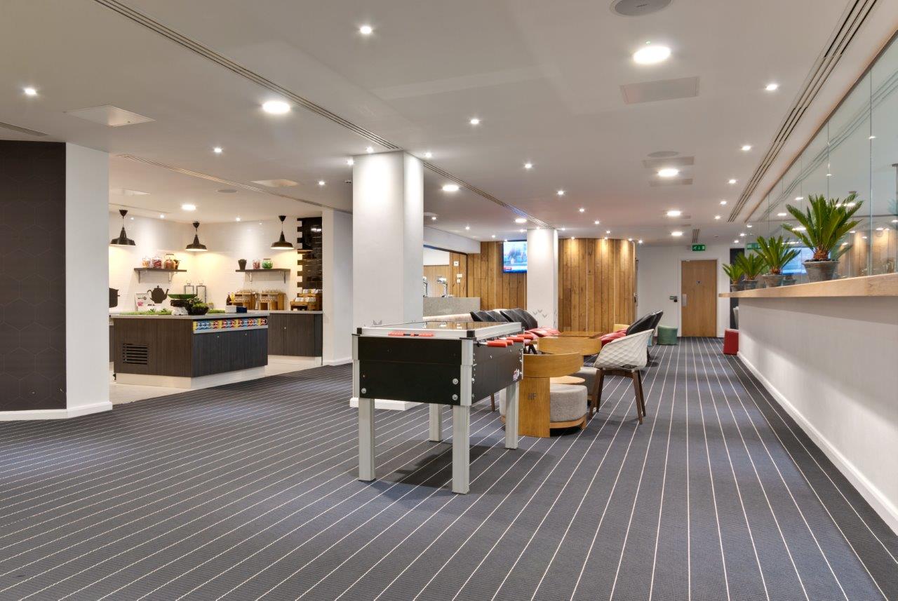 Players Lounge - hk1r5pl4o1h.jpg