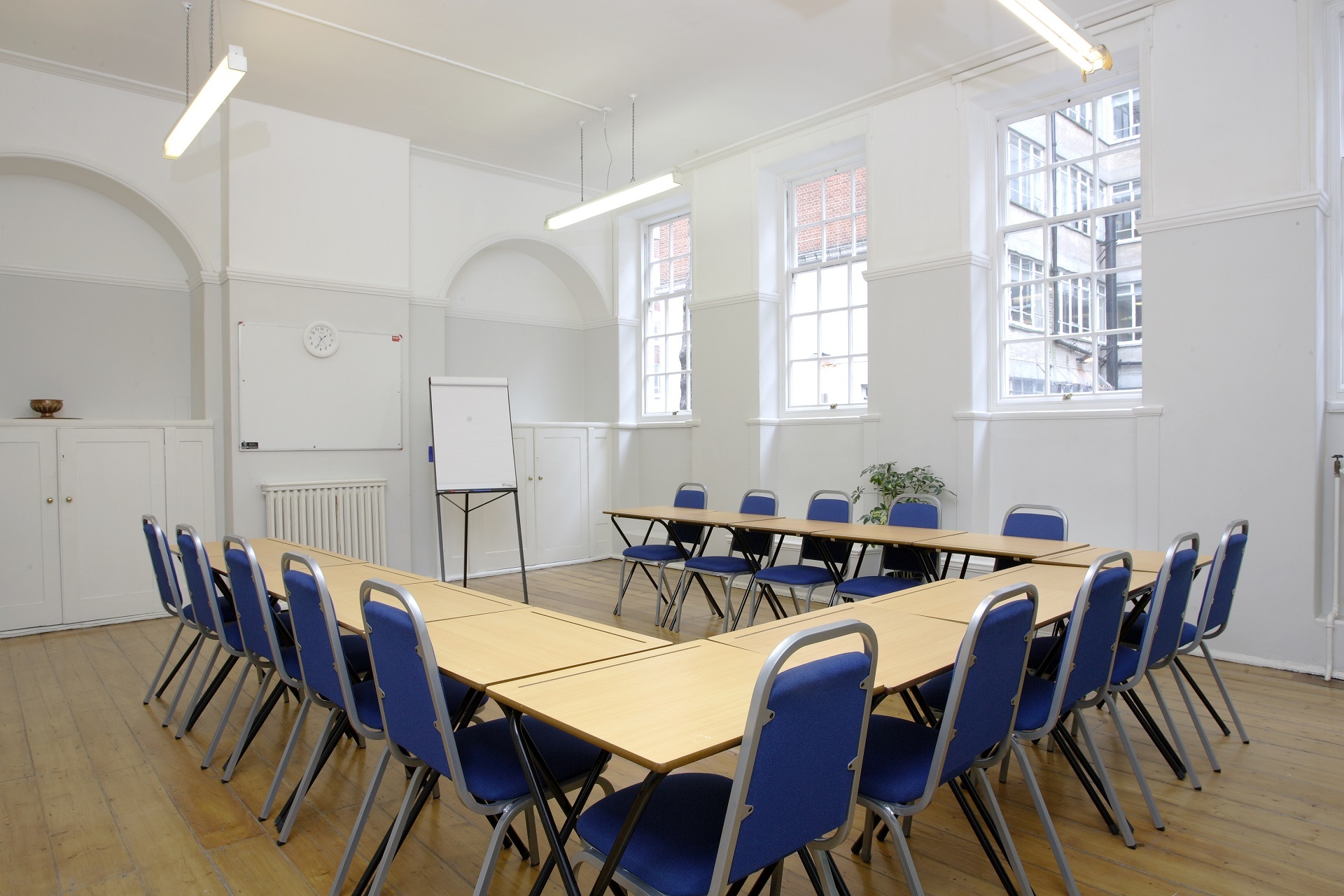 Emerson Room at Mary Ward House, U-shaped setup for meetings and workshops.