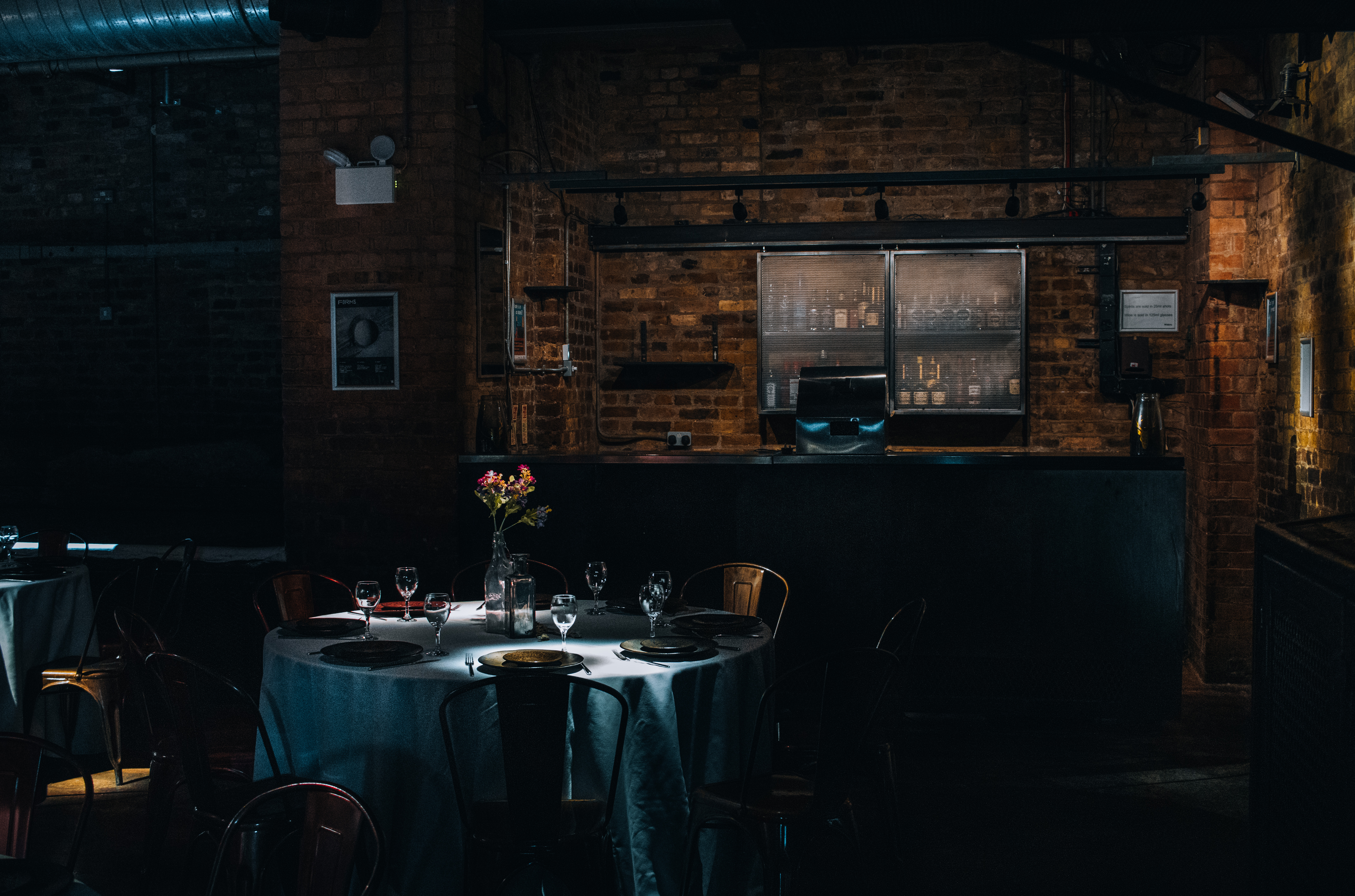 Room 2 - of5hdtfexul.jpg