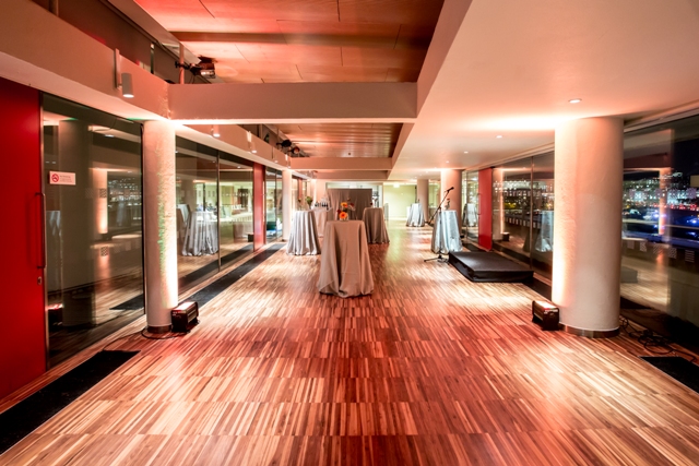 St Paul's Roof Pavilion: modern event space with polished floors, ideal for receptions and cocktails.