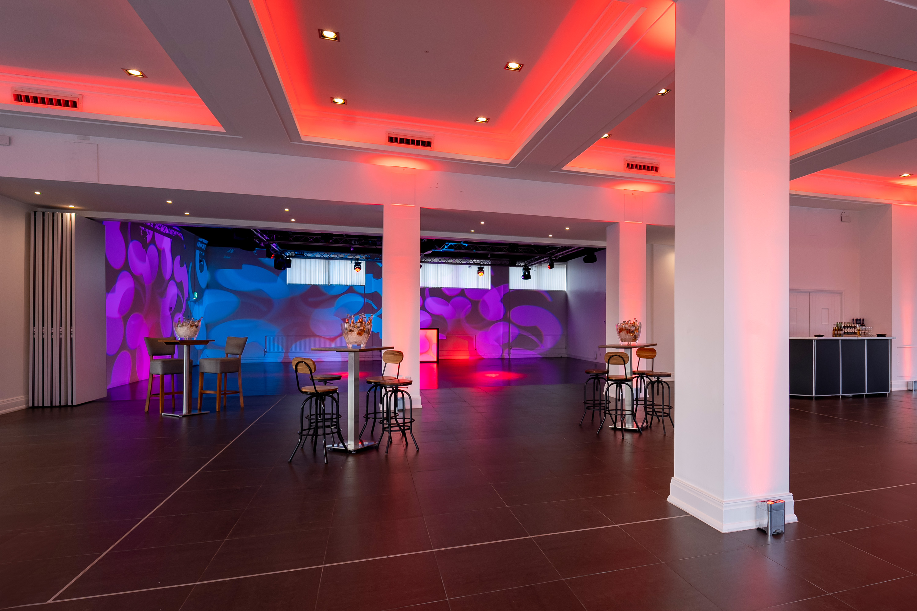 Upper River Room - rhloum3kaez.jpg