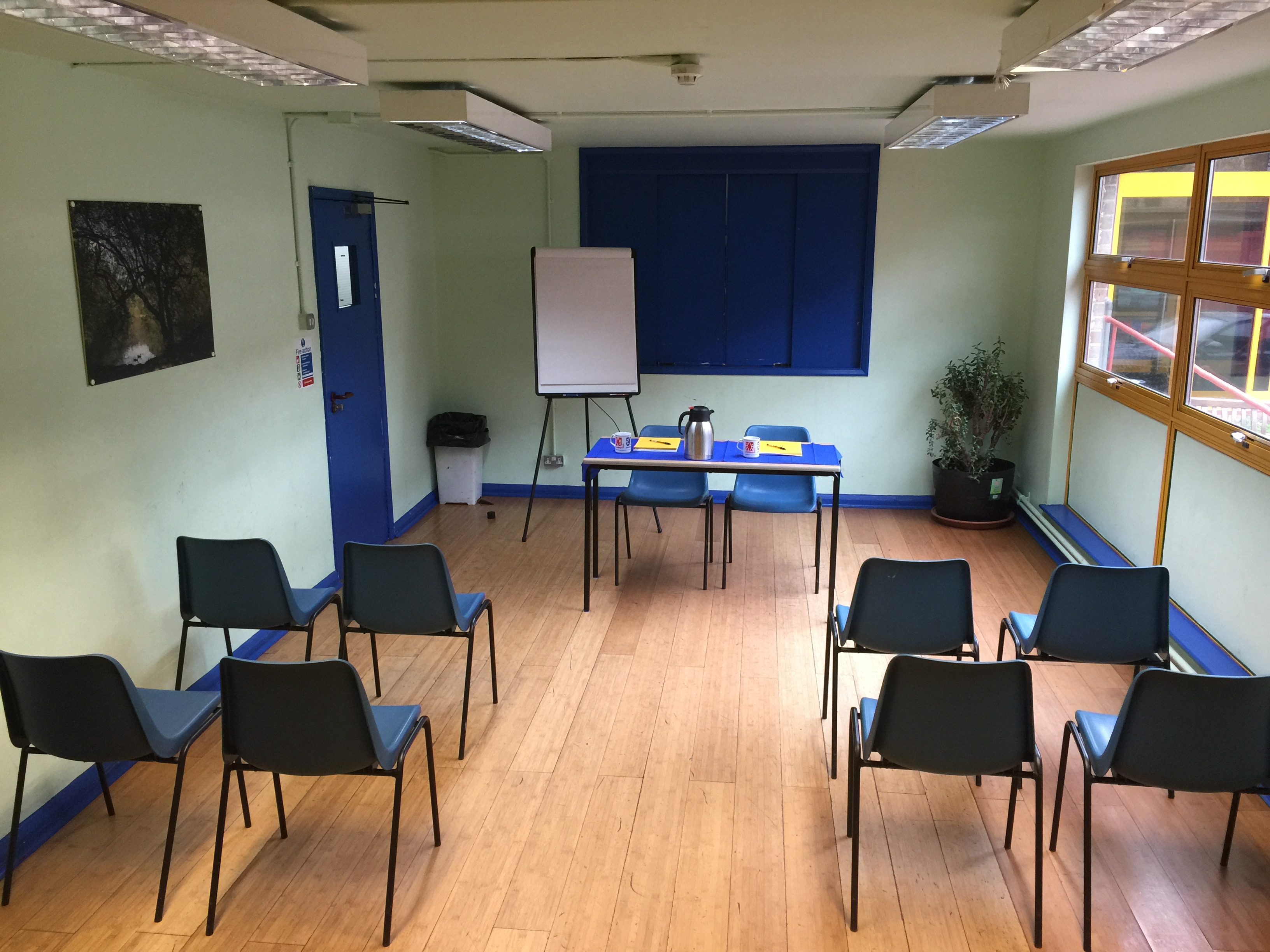 Green Room - wdzzbwqq5zp.jpg