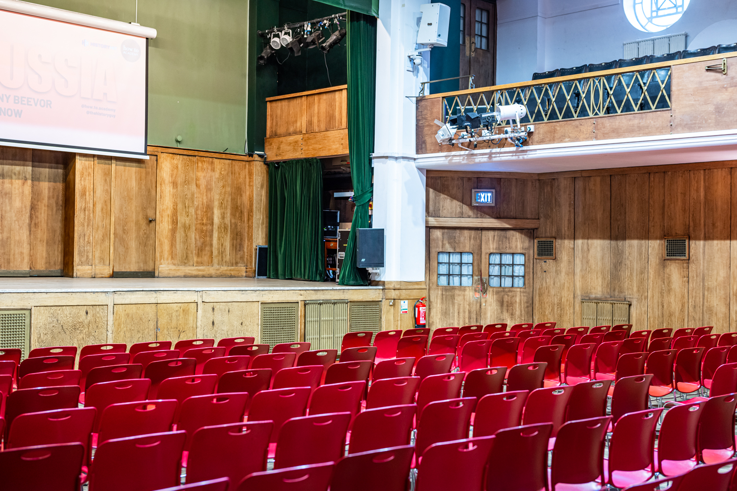 Main Hall - zbo0mikgag0.jpg