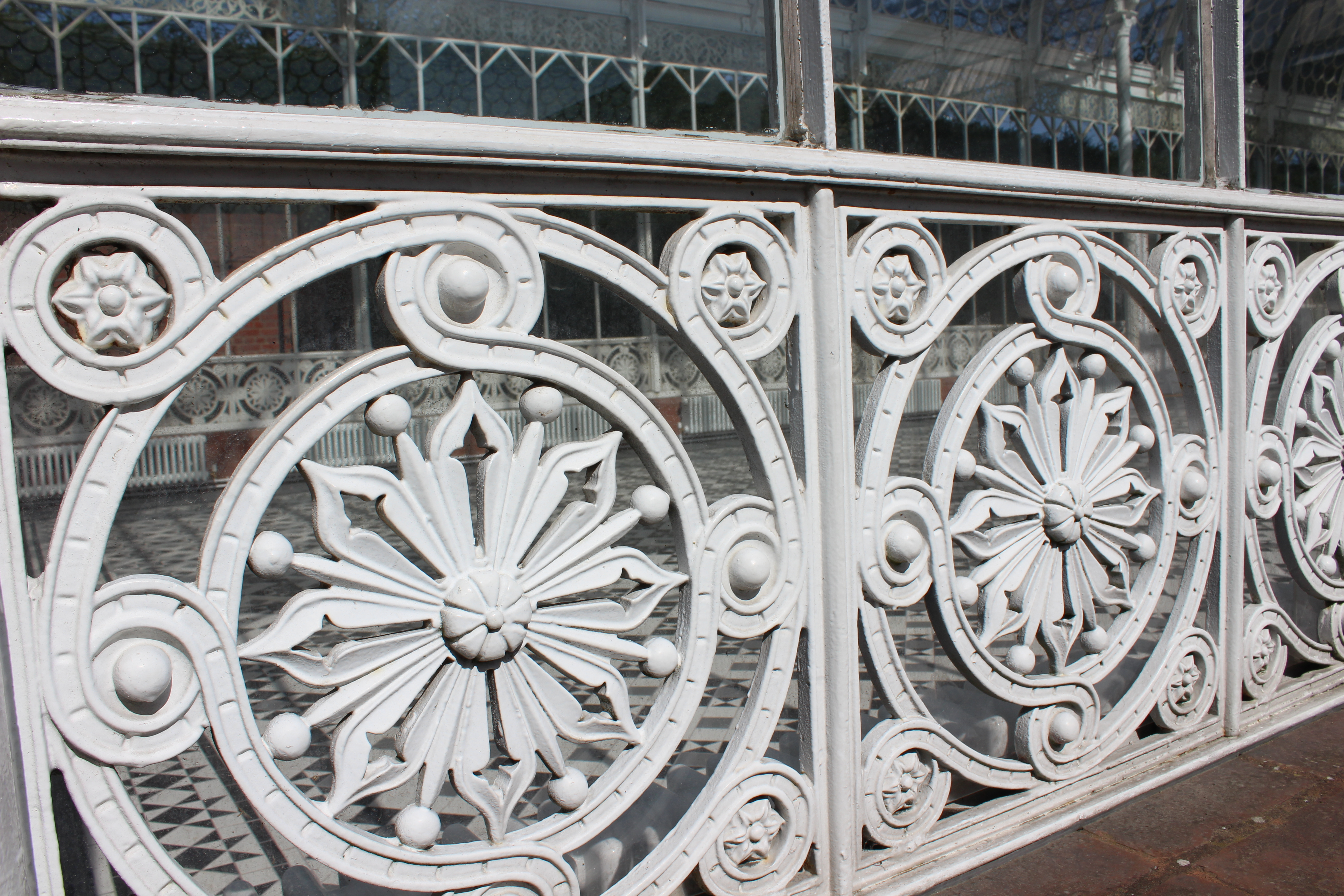 Conservatory - pvjtb0vdfu2.JPG