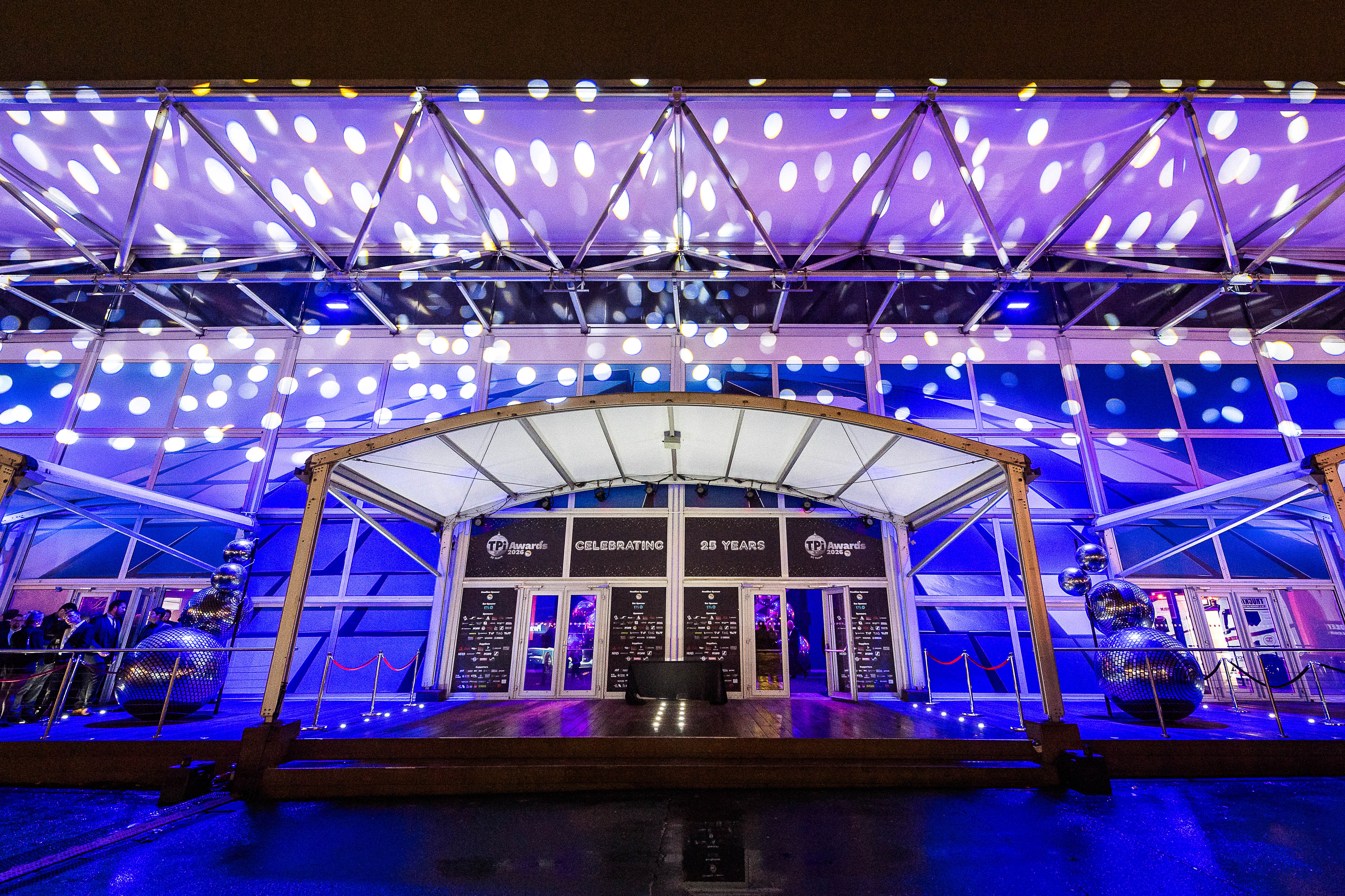 Evolution London - image 3