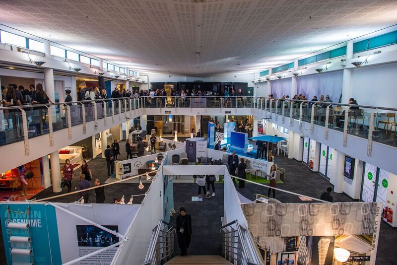 Gallery Hall/Atrium - 1ai1xctwclo.jpg