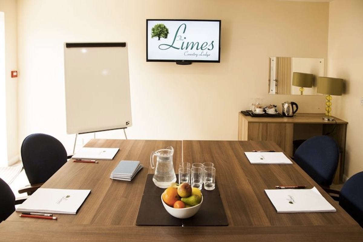 Syndicate Meeting Room at The Limes Lodge, ideal for corporate events and workshops.
