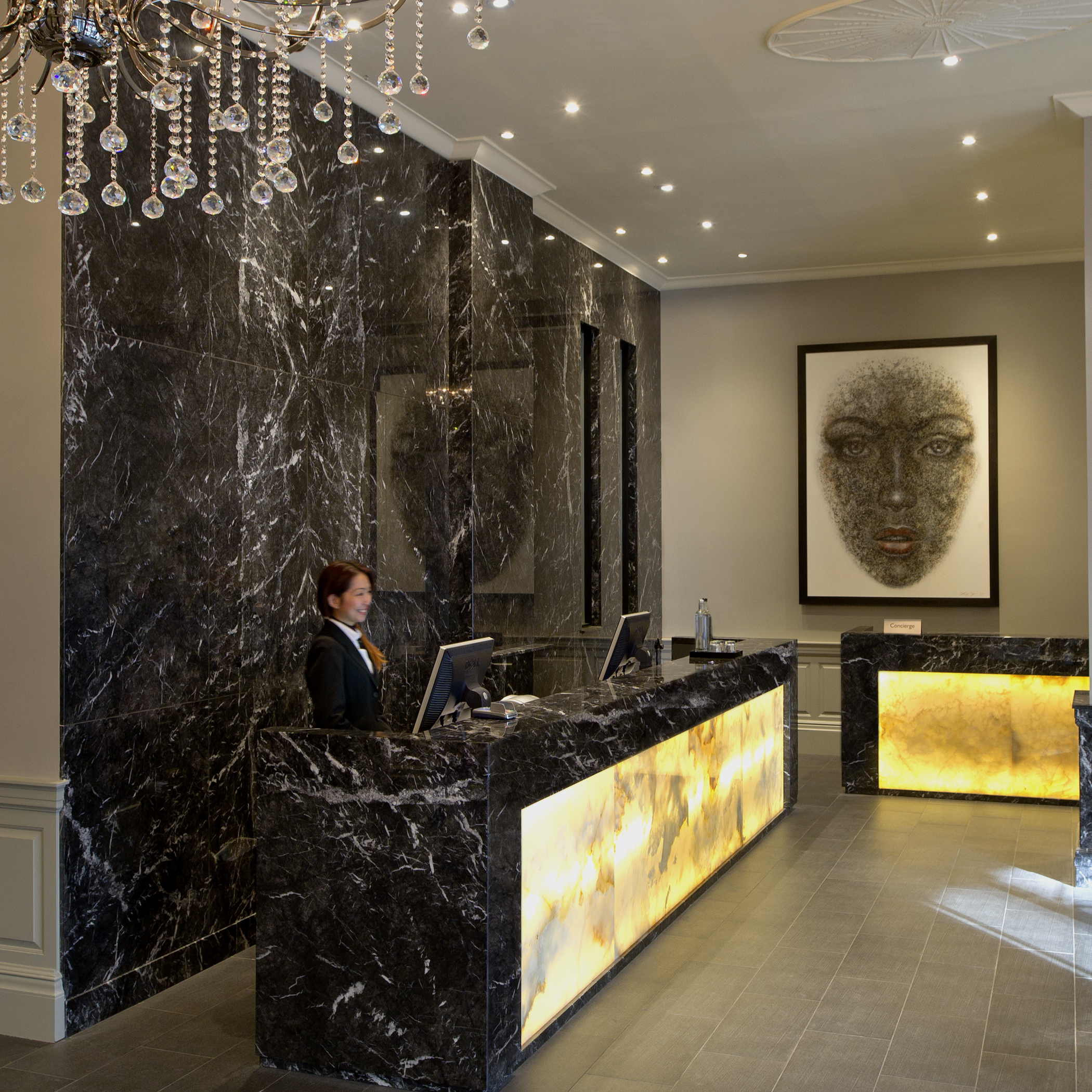 Tavistock Suite reception, modern marble design for corporate events in Radisson Blu London.