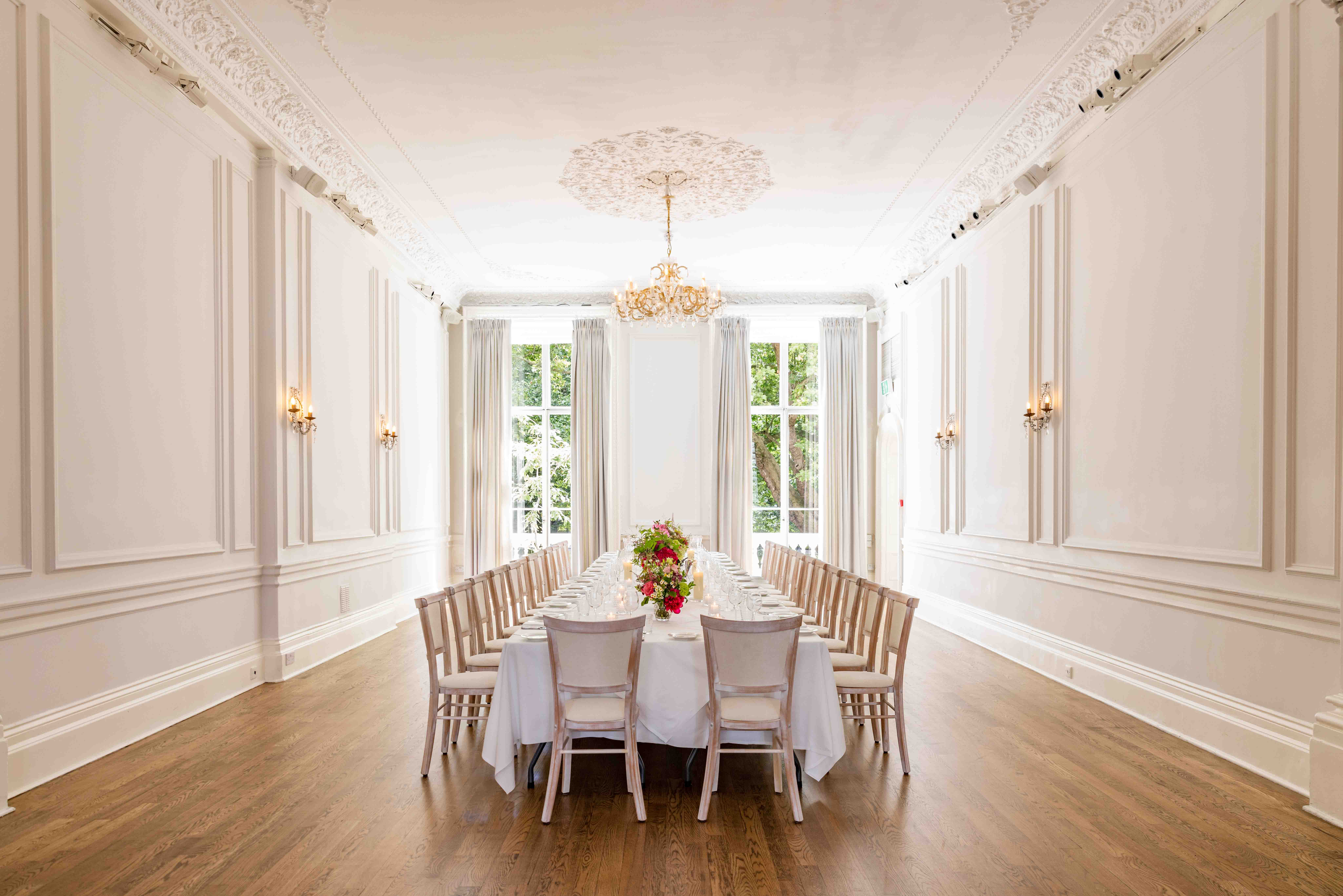 Ballroom - qpta5vf4zgw.jpg