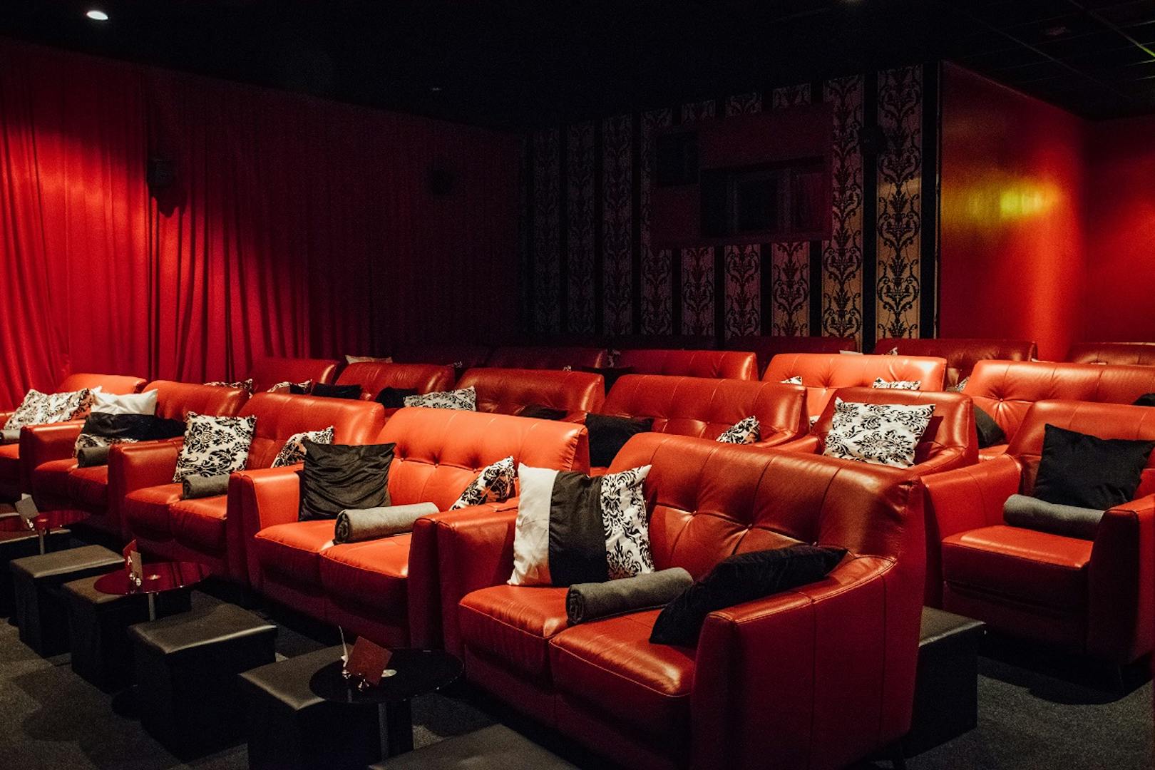 Studio 4 | Screenings | Genesis Cinema ...